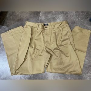 Dockers Classic Fit Mens Dress Pants